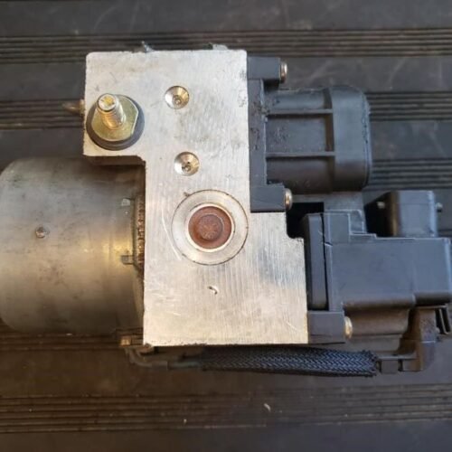 2001 Toyota Avalon Used ABS Pump and Module