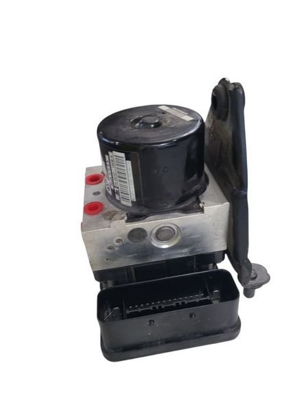 2014 Volkswagen Passat Used ABS Pump & Module
